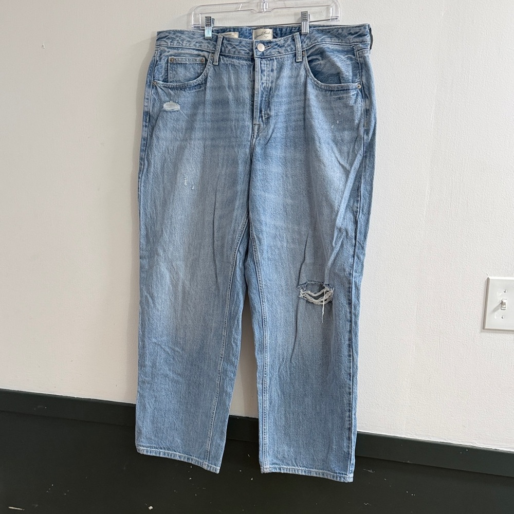 Universal Thread Light Blue Women's Flare Jeans
